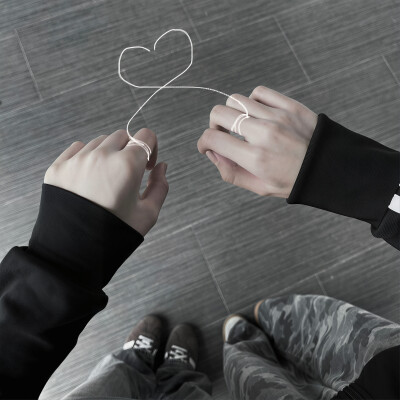 你要不要和我在一起 我一定对你坏坏の=⩌⩊⩌=