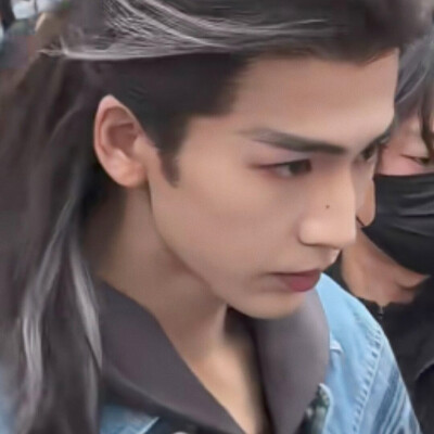 众里寻他千百度