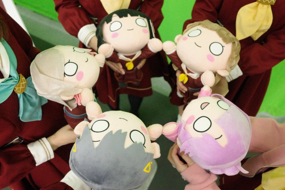 昨天的生放送，莲的30厘米趴趴要来了，钱包又要空了。