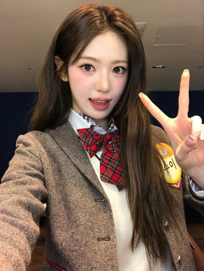 kiiikiii Sui李守彬