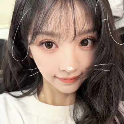 这种小贴纸快把我萌晕了，一贴就停不下来……所以呢我选了几张之前发过的来贴՞˶･֊･˶՞应该还不错吧！