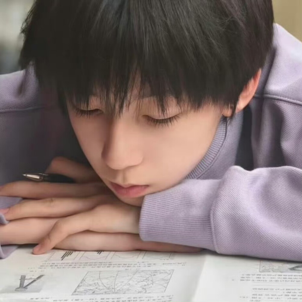 谢谢你像陨石一样出现在我的世界，但是我是恐龙，你毁了我的生活