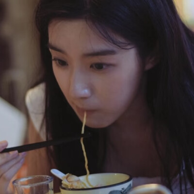 吃啥呢给我也来一口