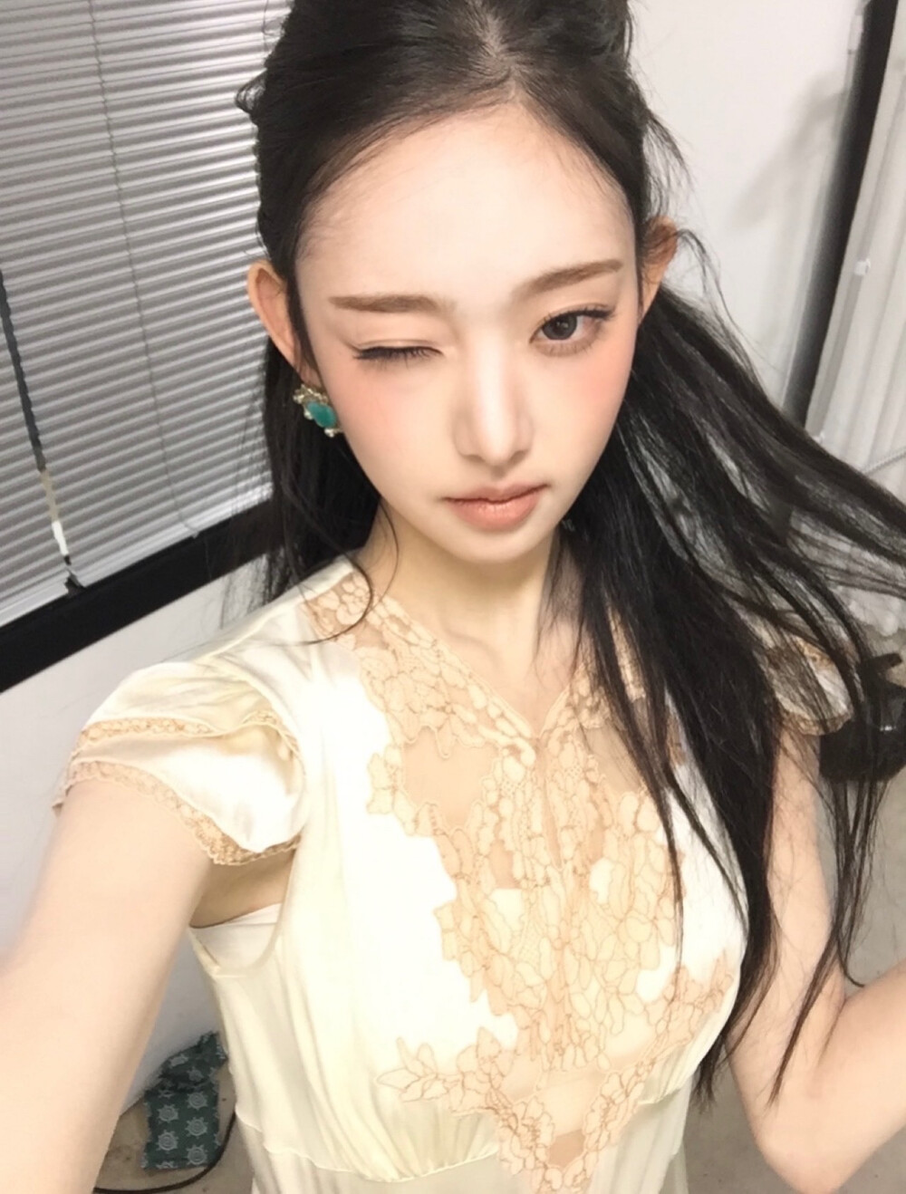 kiiikiii leesol李修旻