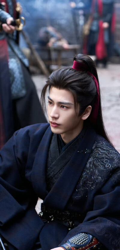 张凌赫《逐玉》谢征