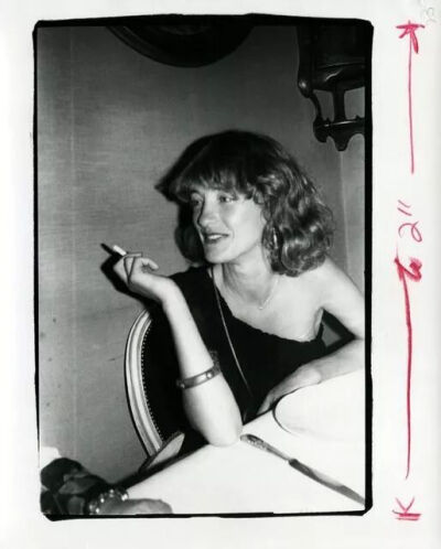 露露·德拉法蕾斯Loulou de la Falaise。