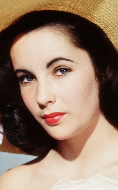 Elizabeth Taylor ​​​