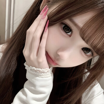 本账号的使用者是一个脆弱的小宝宝(._.)