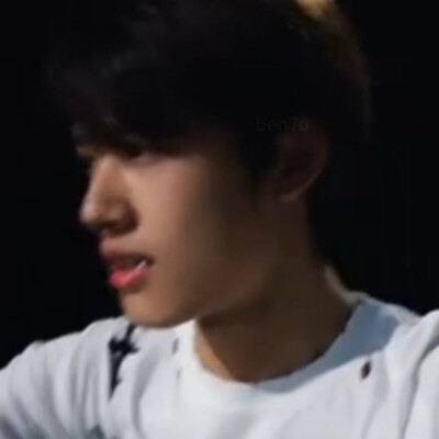 Heartfelttear最近忙于学业与放不下上一段恋爱的痛苦之中，所以说，更新的特别慢，劳请见谅，另外，有没有处女座的宝贝呀？？过来帮我站在处女的角度看一下，评论区说一下，然后我们私联