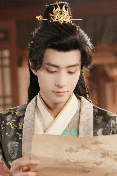 沈玉衡 在你眉梢种红豆 邓孝慈