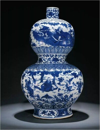 明嘉靖  青花群仙祝寿葫芦瓶
台北故宫博物院藏
