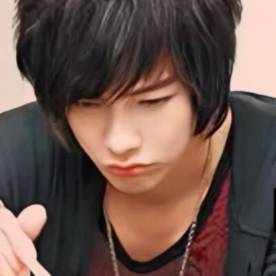 唉都一年了依然很想辱