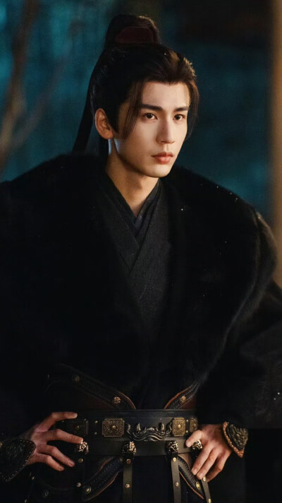 张凌赫《逐玉》谢征