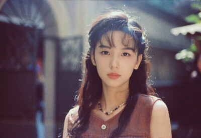 - 周也 / 夏晓兰