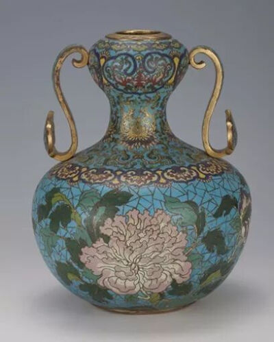 清雍正  景泰蓝花卉纹如意耳尊
观复博物馆藏 
