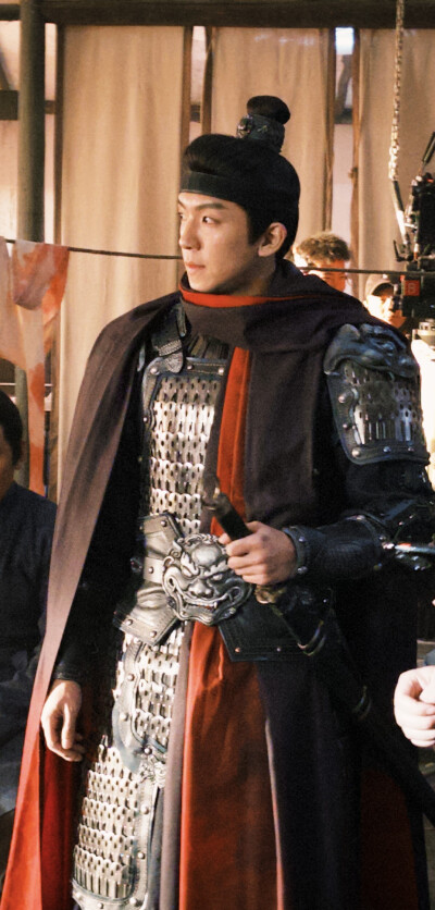 张舒沦《逐玉》谢五