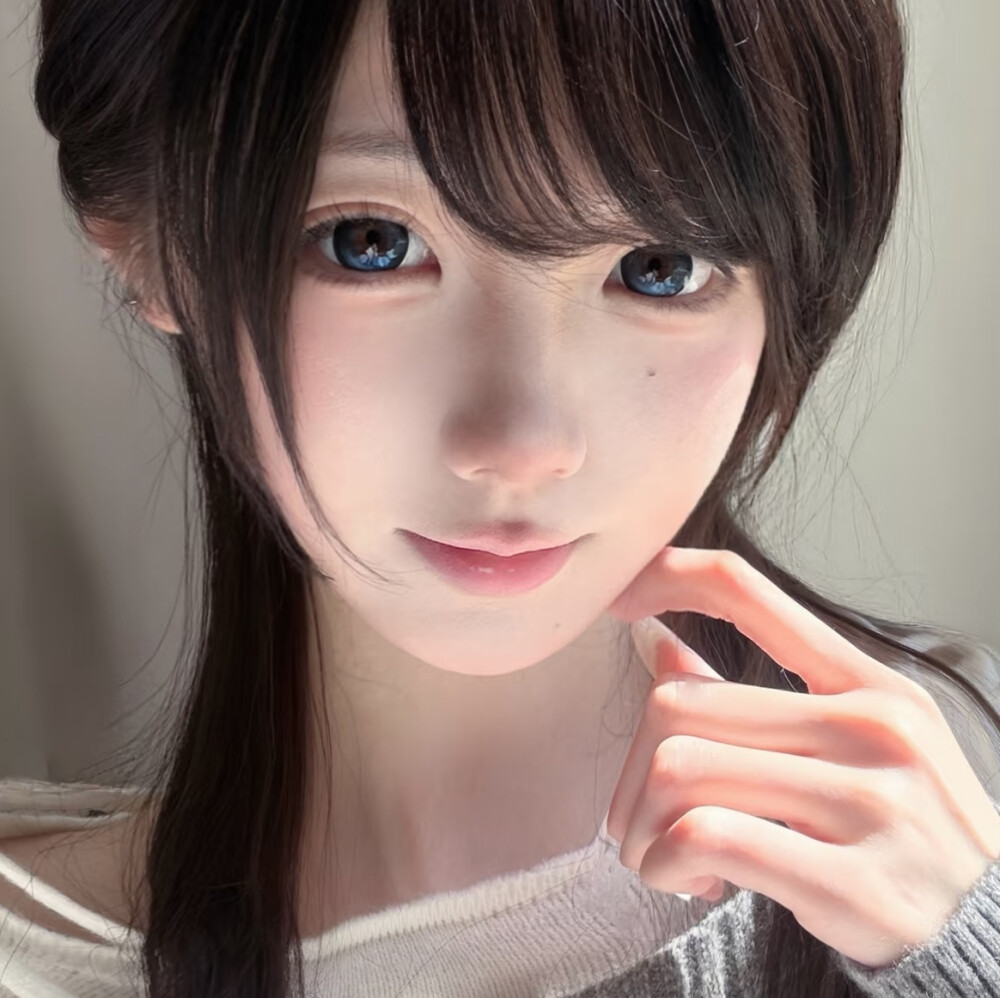 装高冷五分钟没找你，你咋就有别人了我去你的