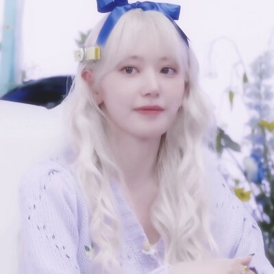 Good night, all over the world
宫脇咲良