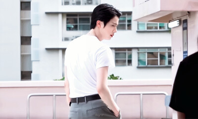 金硕珍
250521 Jin 'Don't Say You Love Me' MV Shoot Sketch
©HSY-V