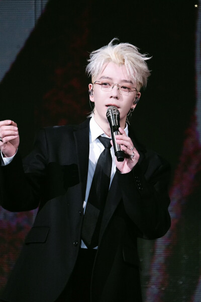 王栎鑫250215 X - 广州