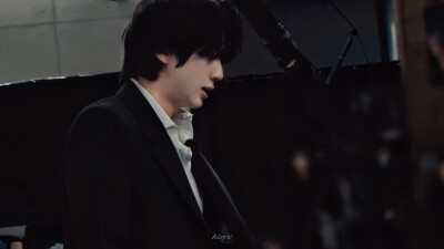 金硕珍
250506 Run Jin
©HSY-V