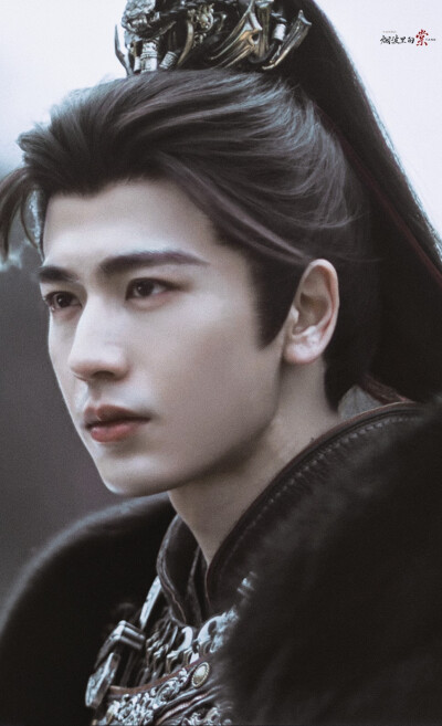 张凌赫《逐玉》谢征