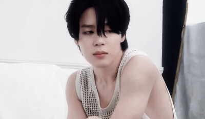 朴智旻
230324 EPISODE
JIMIN 'FACE' Album Cover Shoot Sketch
©HSY-V