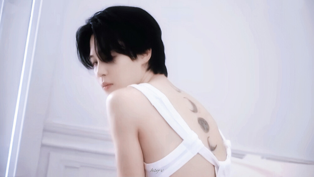 朴智旻
230324 EPISODE
JIMIN 'FACE' Album Cover Shoot Sketch
©HSY-V