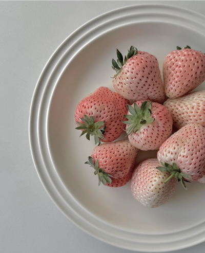 粉色系背景图 草莓背景图