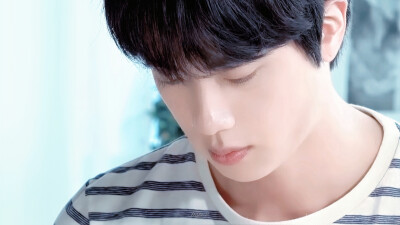 金硕珍
250521 Jin 'Don't Say You Love Me' MV Shoot Sketch
©HSY-V