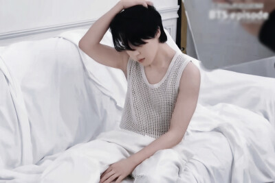 朴智旻
230324 EPISODE
JIMIN 'FACE' Album Cover Shoot Sketch
©HSY-V