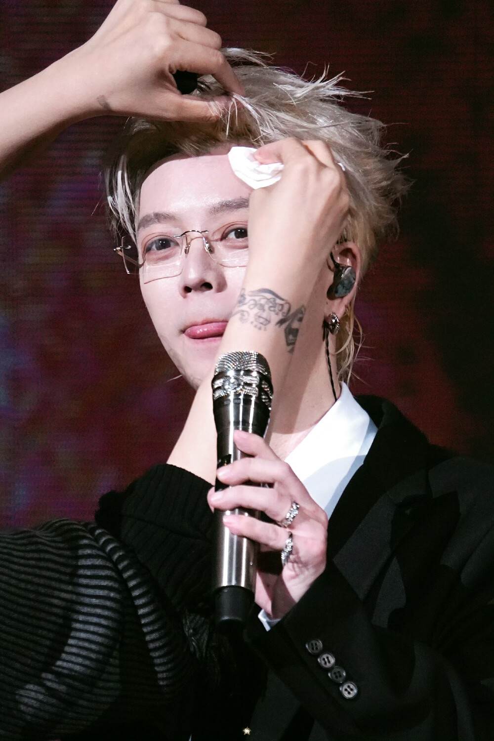 王栎鑫250215 X - 广州