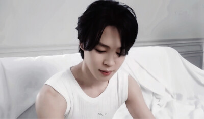 朴智旻
230324 EPISODE
JIMIN 'FACE' Album Cover Shoot Sketch
©HSY-V