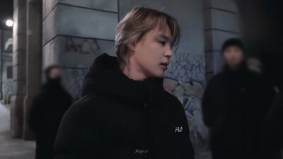 朴智旻
240728 JIMIN 'Who' MV Shoot Sketch
©HSY-V