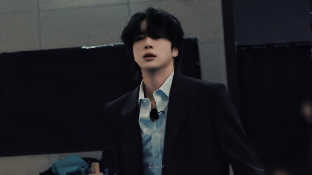 金硕珍
250506 Run Jin
©HSY-V