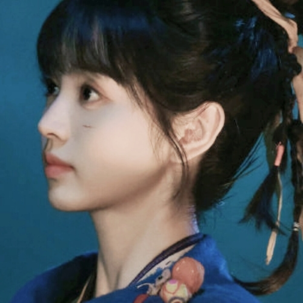 一滴泪的重量取决于落在谁身上