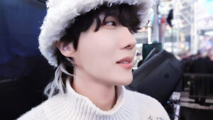 郑号锡
231226 EPISODE
J-hope Dick Clark's New Year's Rockin'Eve
©HSY-V