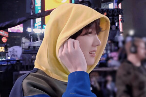 郑号锡
231226 EPISODE
J-hope Dick Clark's New Year's Rockin'Eve
©HSY-V