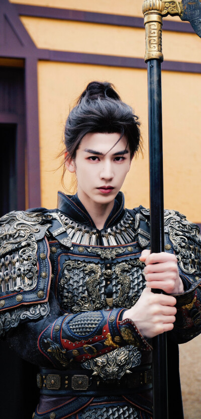 张凌赫《逐玉》谢征