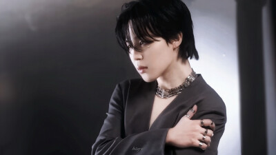 朴智旻
230324 EPISODE
JIMIN 'FACE' Album Cover Shoot Sketch
©HSY-V