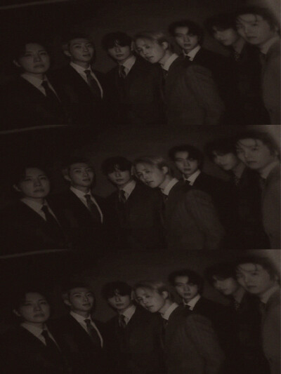 防弹少年团
260317 netflix
©HSY-V