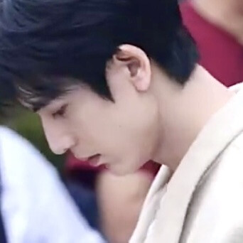 两组调色全部抬上来吧