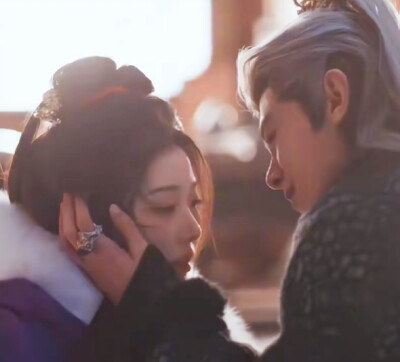 邓凯/顶着一张疯批帅脸搞纯爱