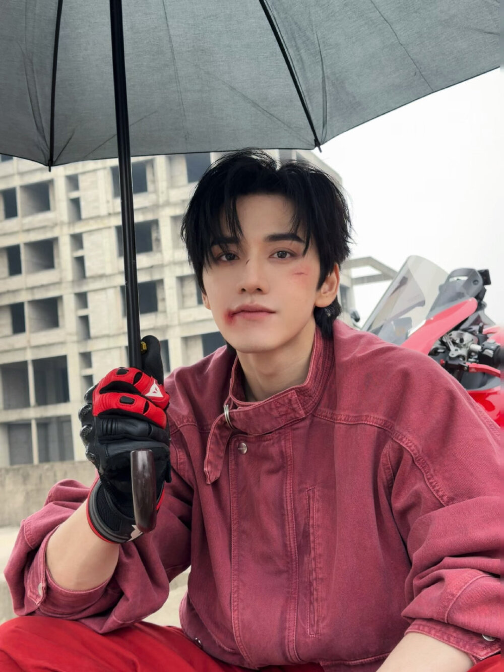 王弘毅