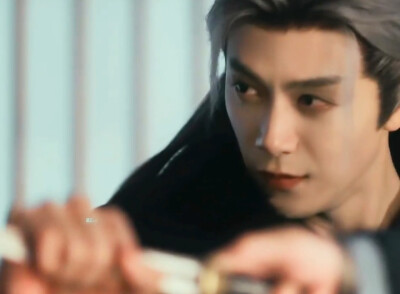 邓凯/顶着一张疯批帅脸搞纯爱