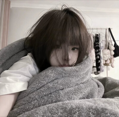 你的世界不再需要我这份吵闹了对吗？