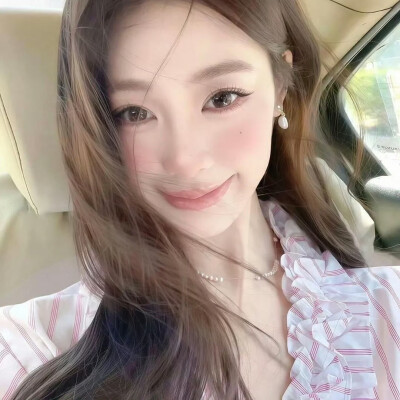 雅雅的图（拿图收藏点赞关注 白嫖滚）