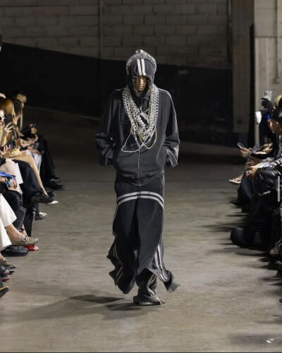 FW 24“core memory”系列