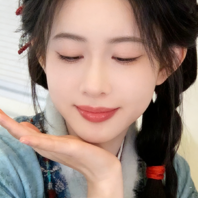 一屉小笼包❨･\'\'⬮