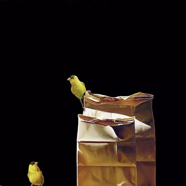 Karen Hollingsworth
看到这个名字有没有很熟悉
还记得那清风拂过
卷起白色的窗帷吗
今天，展现的是另一种风格的作品
与上一次是完全不同的风格
多才多艺就是好
